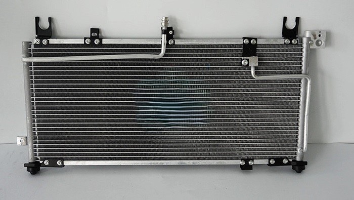 KLIMA RADYATÖRÜ MAZDA 323 1994>