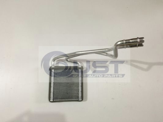 KALORIFER RADYATÖRÜ FORD COURIER 2014>